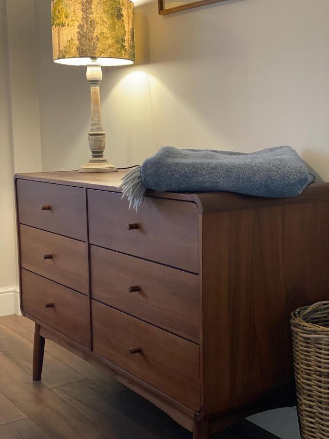 Pear Tree Cabin บิวลี ภายนอก รูปภาพ